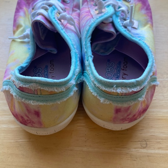 BOB’S From Sketchers Memory Foam Tie Sye Sneakers Size 10. - Picture 5 of 8